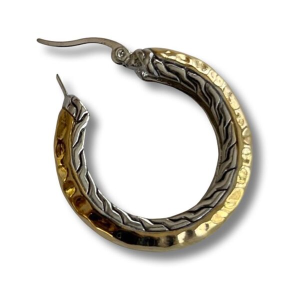 Large Textured Hoop Earrings in Gold and Silver - NWT - Picture 2 of 8